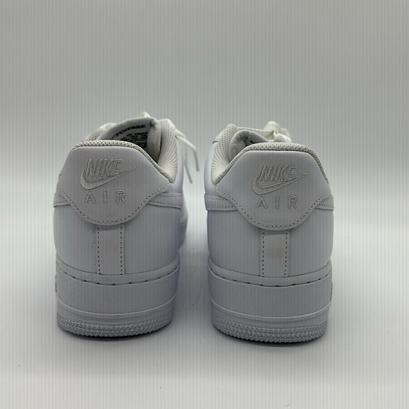 New Men’s Nike Air Force 1 Flyease Triple White Sneakers FD1146-100 NWOB - Picture 5 of 5